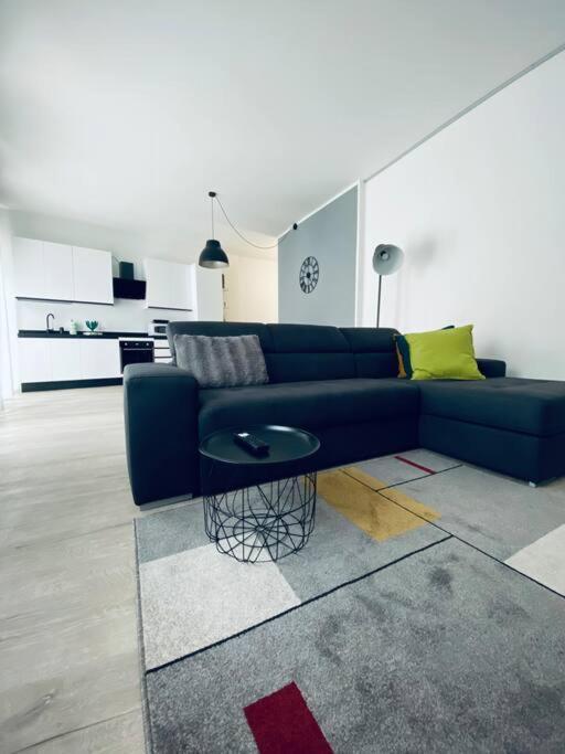 Sun Street Apartment Verona Bagian luar foto