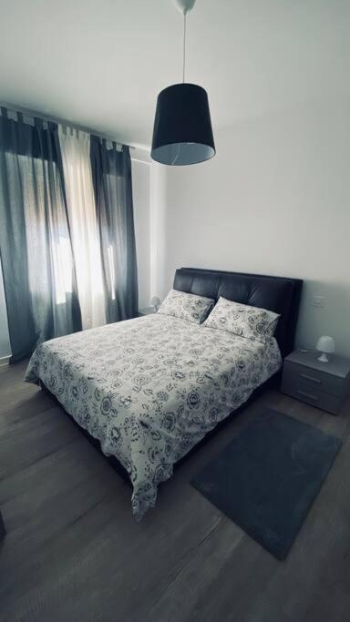 Sun Street Apartment Verona Bagian luar foto