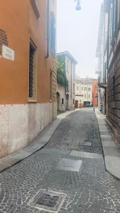 Sun Street Apartment Verona Bagian luar foto